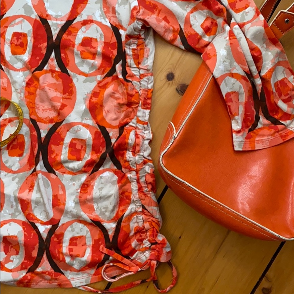 Ruby Red, Patterned Top, Side Ruching. - image 2